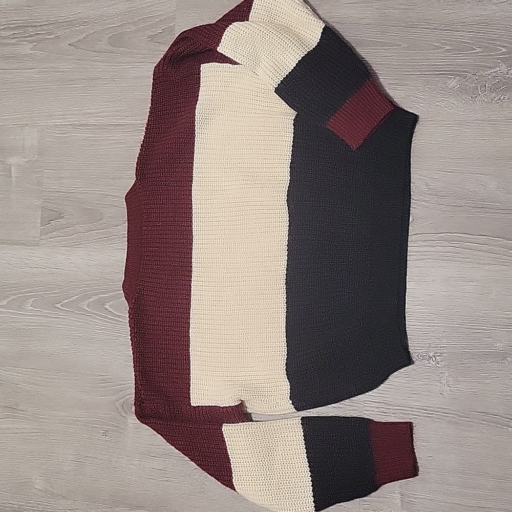 Sweater - Picture 2 of 2